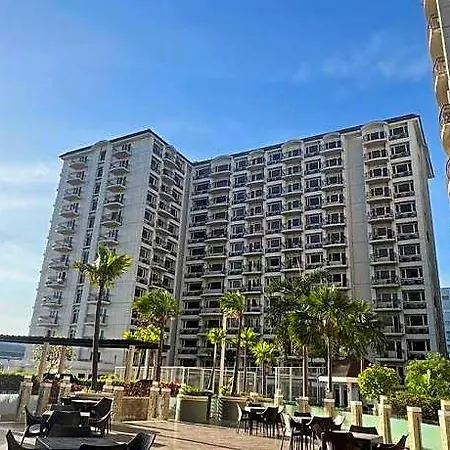 Solemare Parksuites Condominium