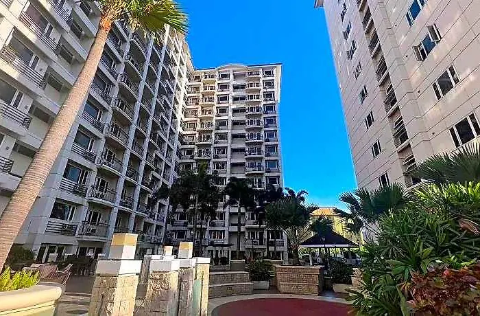 Solemare Parksuites Manila